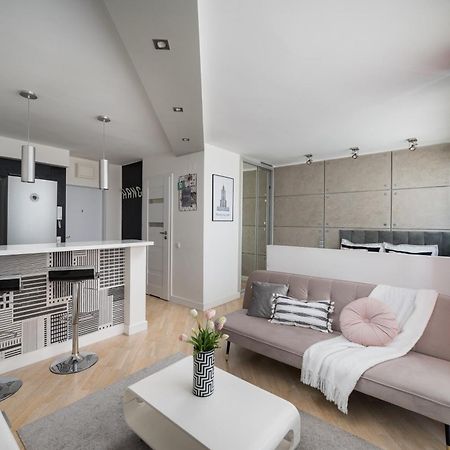 Air-Conditioned Premium Loft Warsaw Skyline Only 900 M To Central Station Экстерьер фото