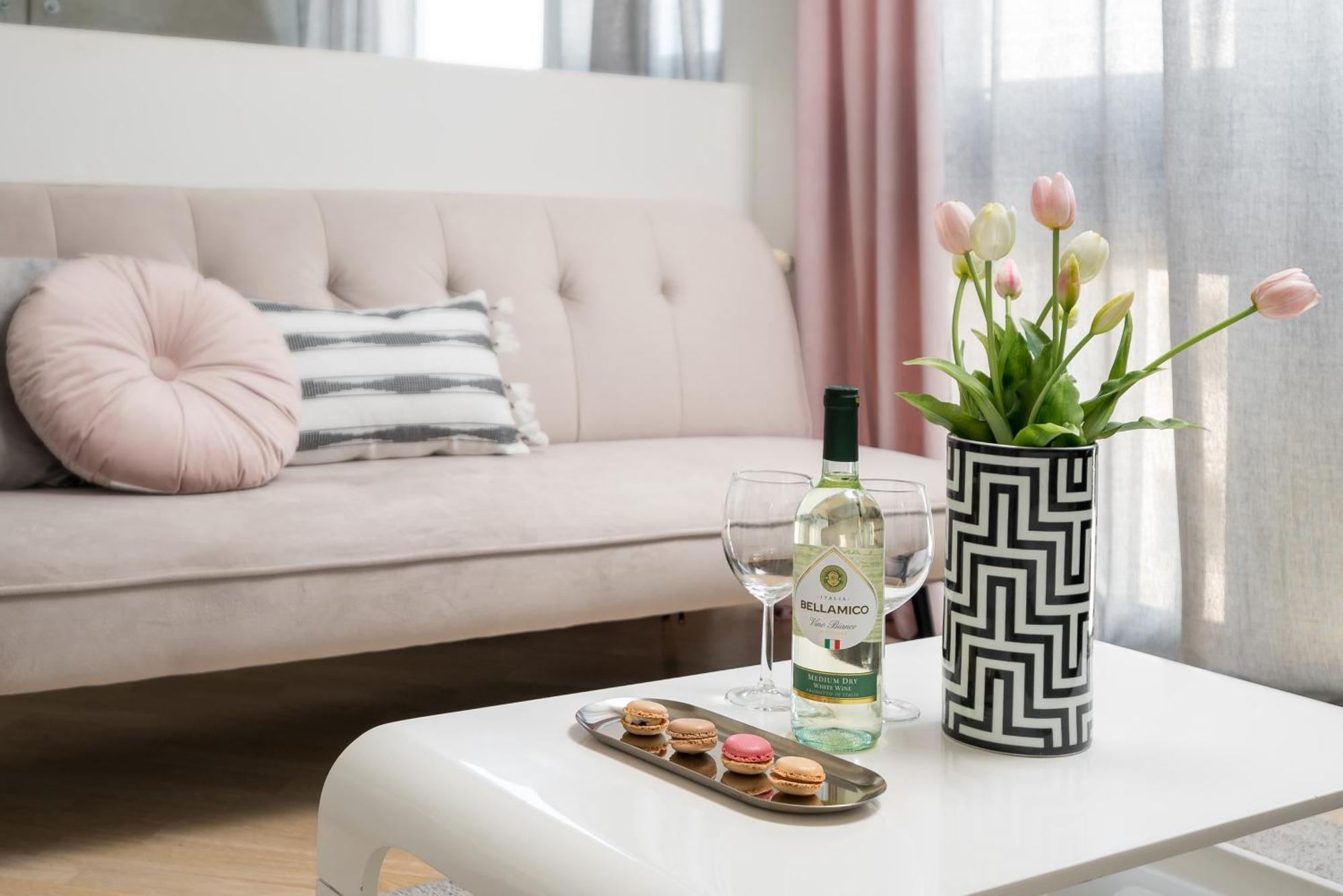 Air-Conditioned Premium Loft Warsaw Skyline Only 900 M To Central Station Экстерьер фото